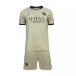 PSG 2023/24 yilgi futbol formasi - Image 2