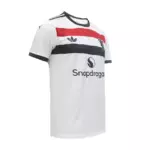 Manchester United 2024/25 yilgi uchinchi futbol formasi - Image 4