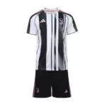 Juventus 2025/26 yilgi uy futbol formasi — изображение 2