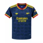 Bolalar uchun Arsenal 2026/27 yilgi safar formasi - Image 2